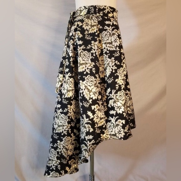 QED LONDON Floral Brocade High Low Skirt / Black/ Gold size US Medium - Picture 2 of 14